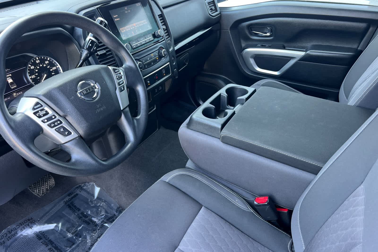 Thumbnail: 2022 Nissan Titan - 12