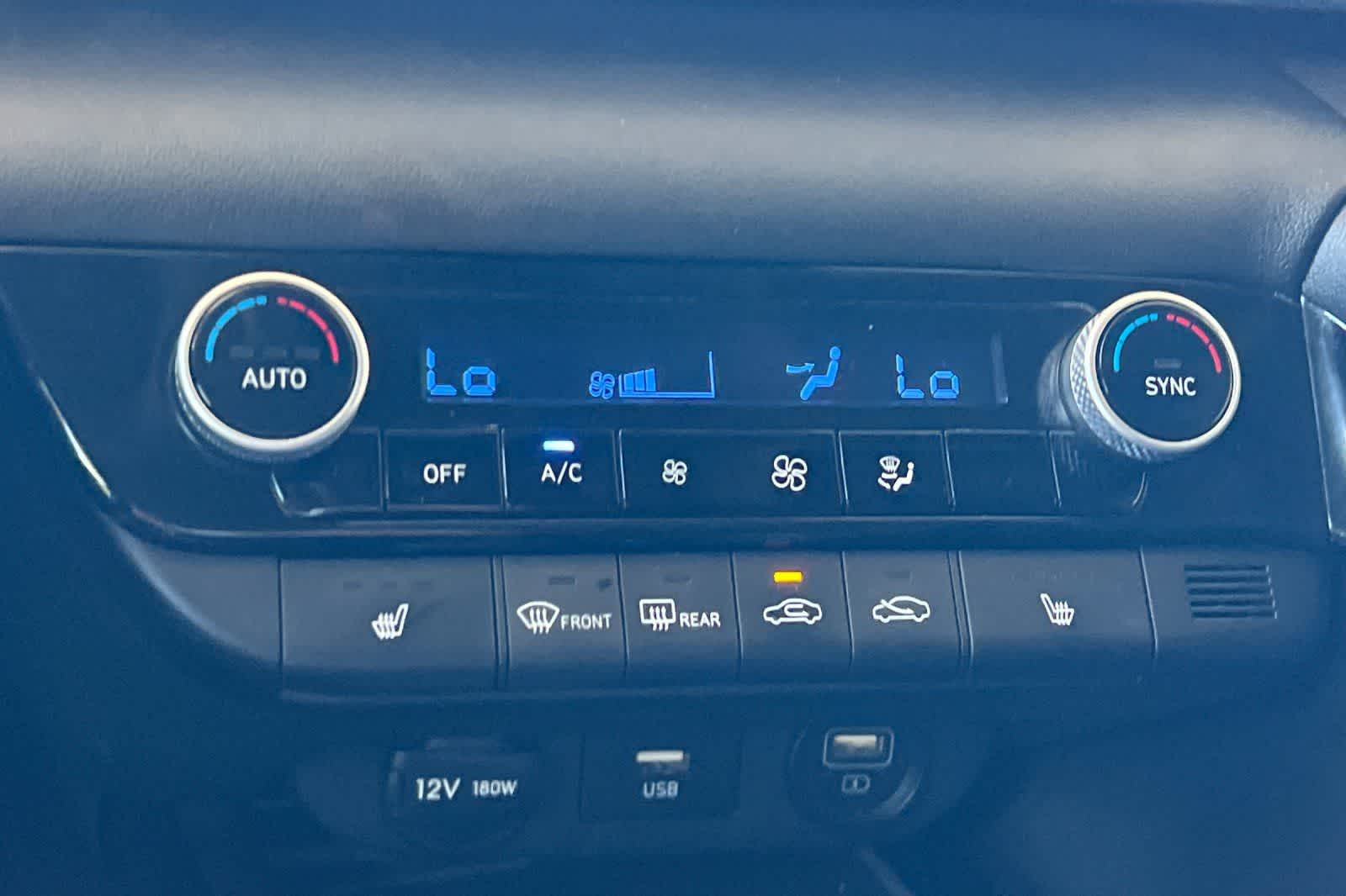 Thumbnail: 2022 Hyundai Elantra - 21