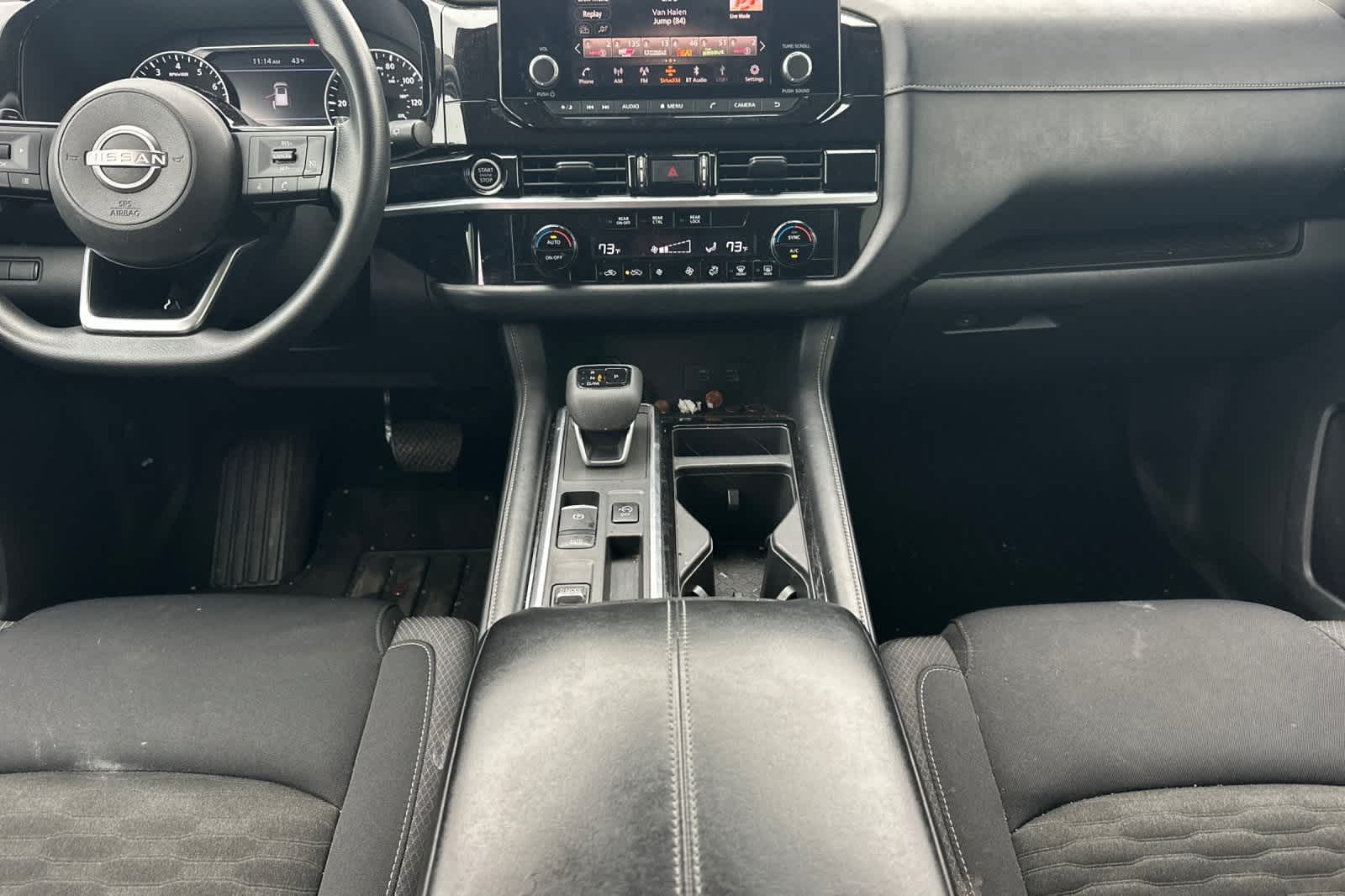 Thumbnail: 2022 Nissan Pathfinder - 4