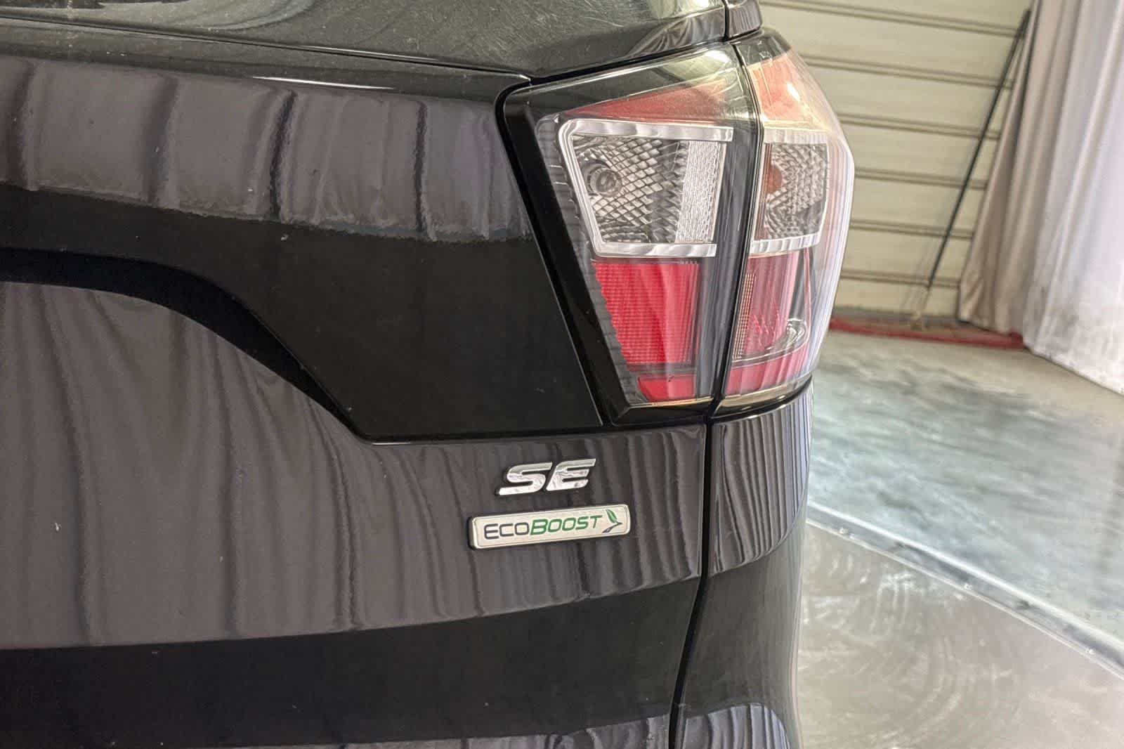 Thumbnail: 2018 Ford Escape - 13