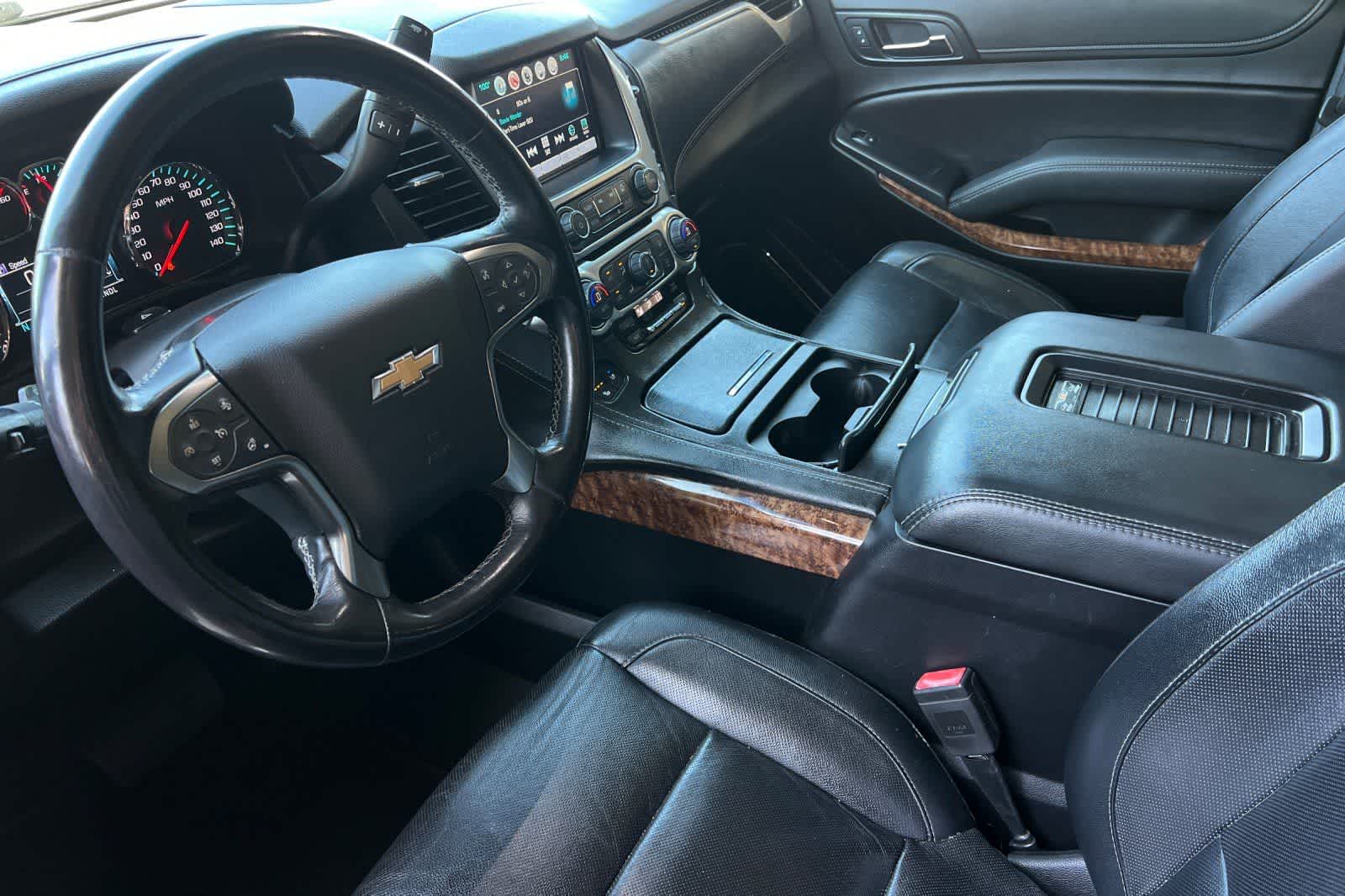 Thumbnail: 2019 Chevrolet Tahoe - 14