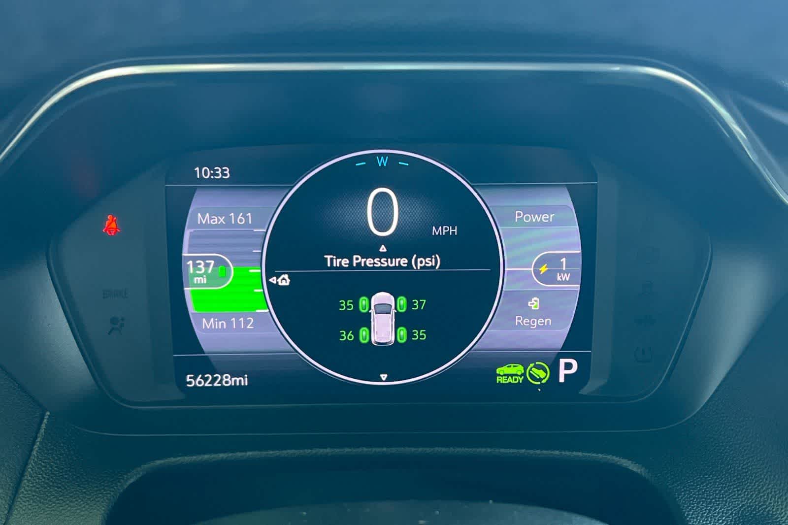 Thumbnail: 2022 Chevrolet Bolt EUV - 25