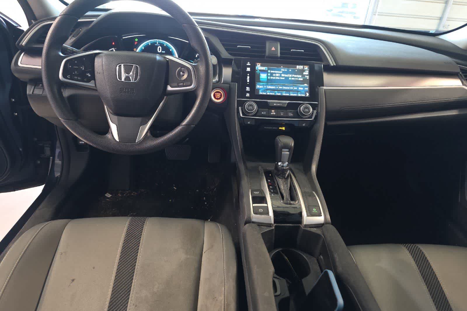 Thumbnail: 2016 Honda Civic - 4