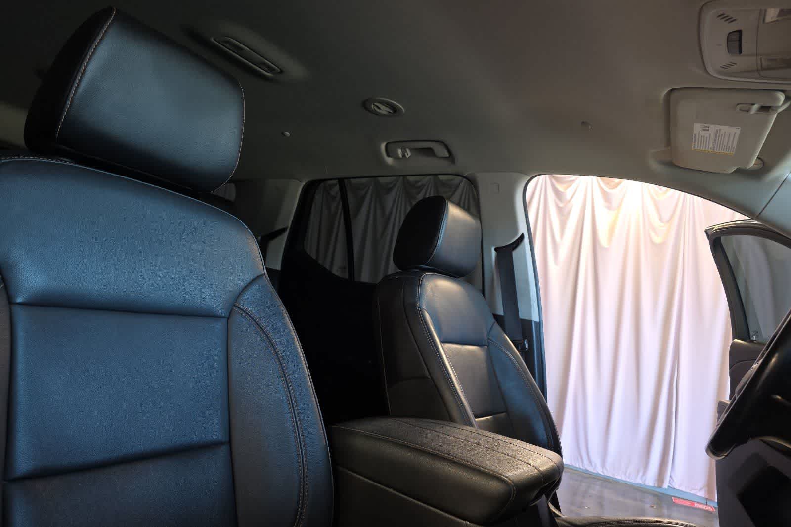 Thumbnail: 2020 Chevrolet Traverse - 19