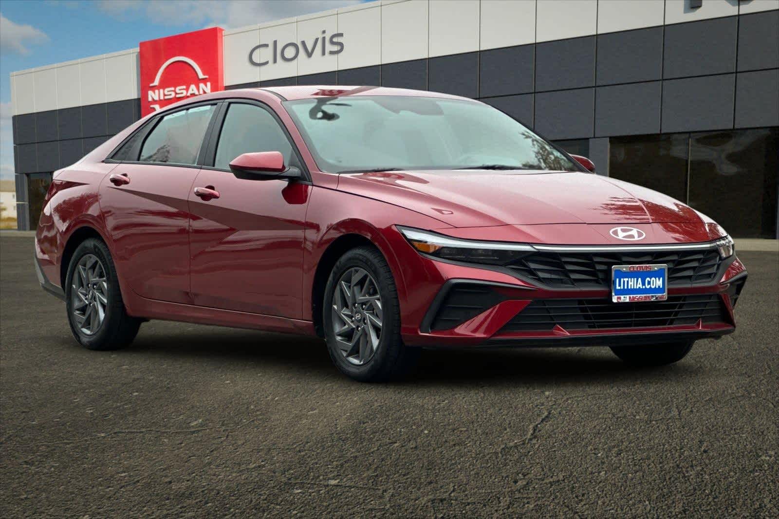 Thumbnail: 2024 Hyundai Elantra - 10