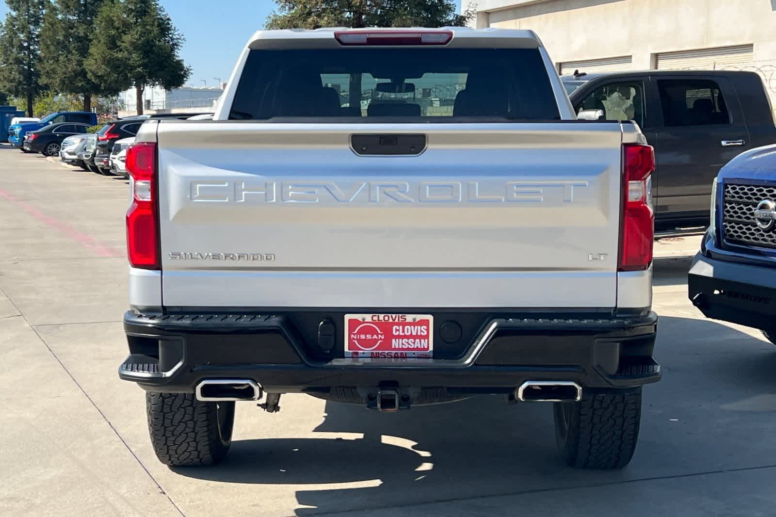 Thumbnail: 2019 Chevrolet Silverado 1500 - 8