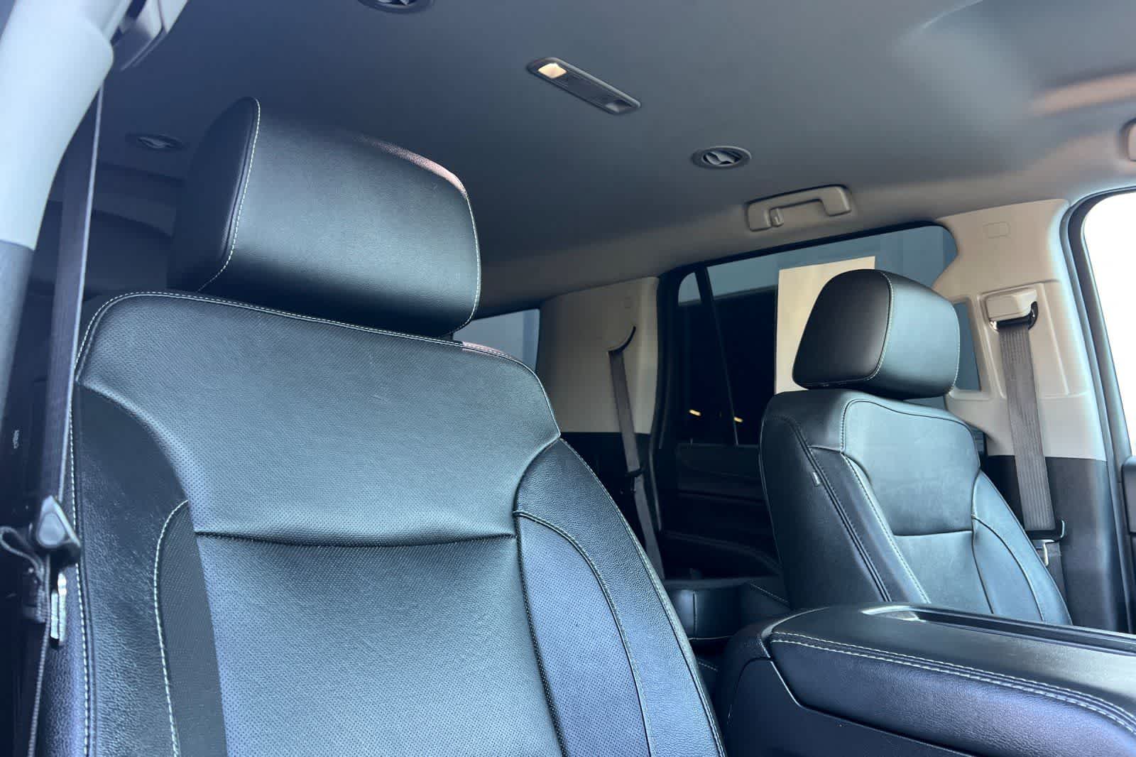 Thumbnail: 2020 Chevrolet Tahoe - 21