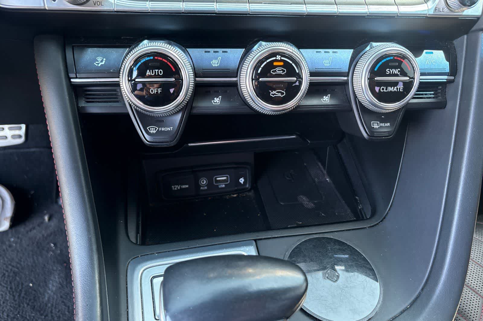 Thumbnail: 2019 Genesis G70 - 21