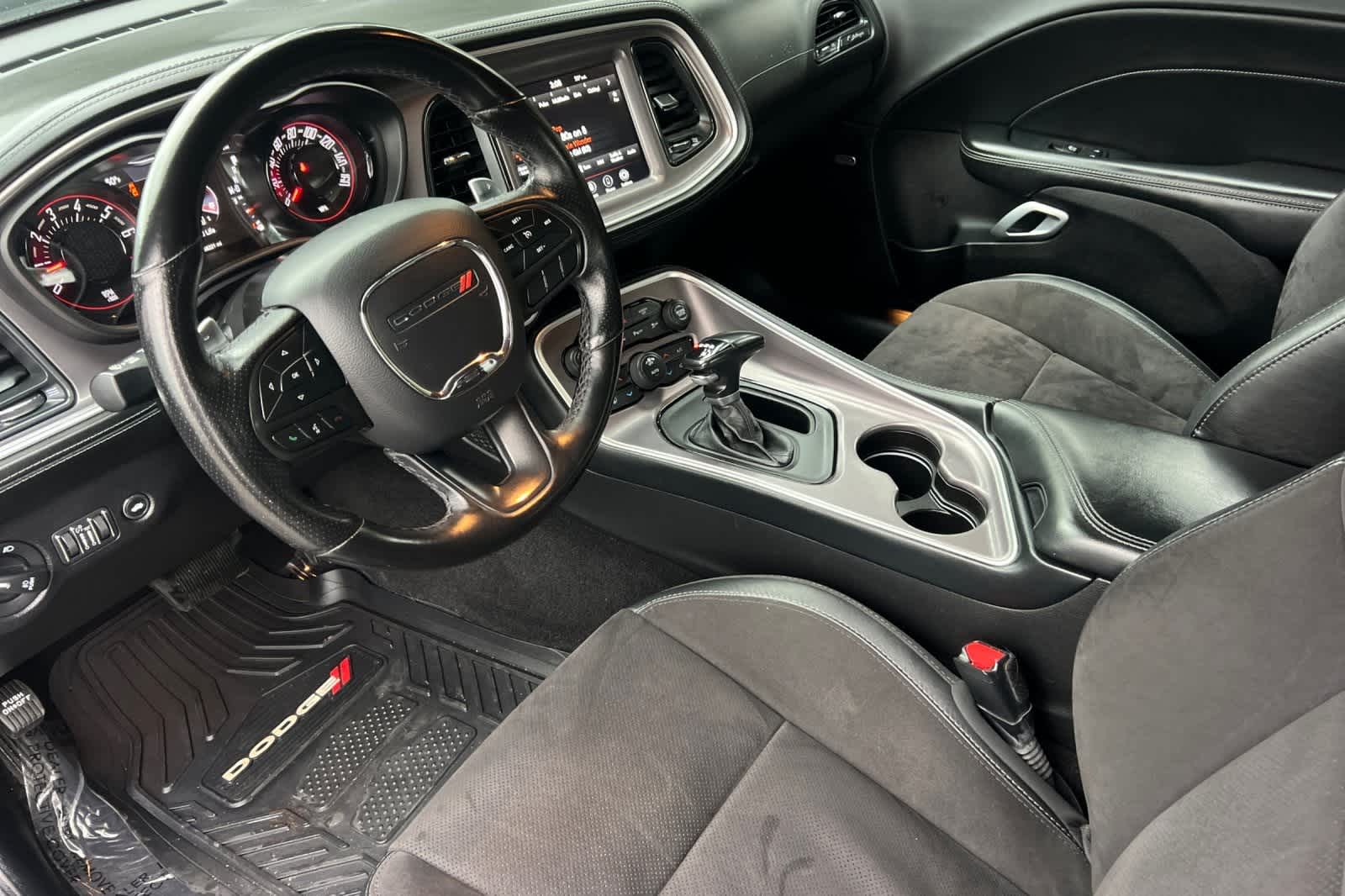 Thumbnail: 2022 Dodge Challenger - 12