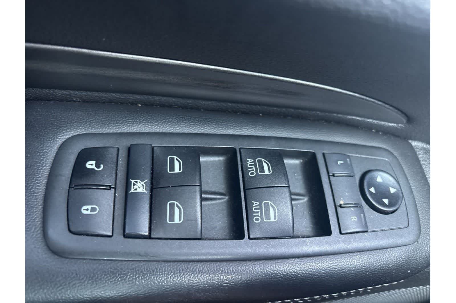 Thumbnail: 2021 Dodge Durango - 13