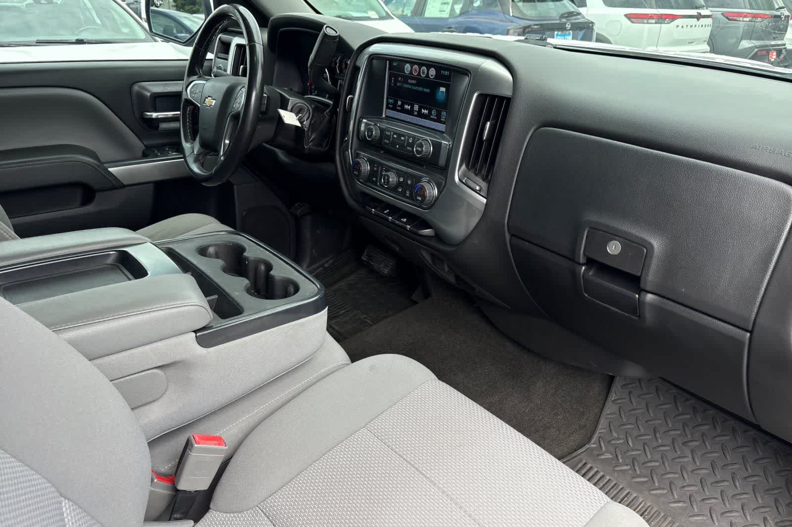 Thumbnail: 2017 Chevrolet Silverado 1500 - 17