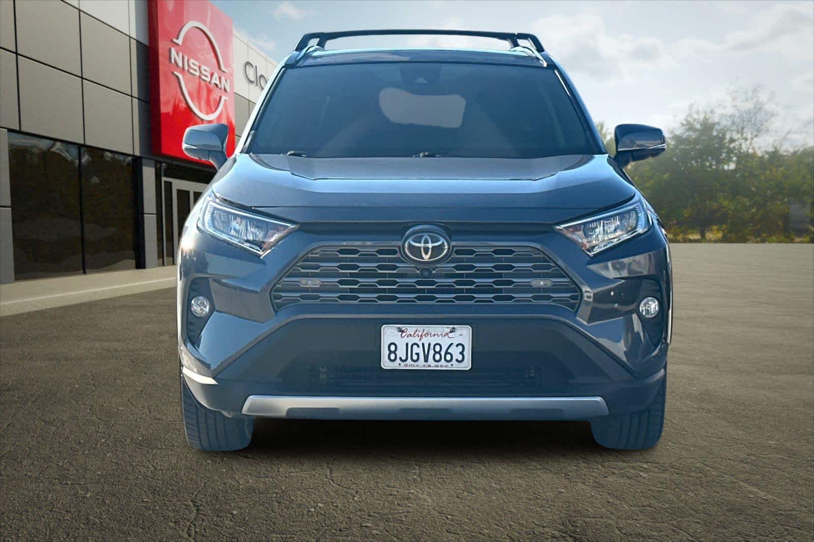 Thumbnail: 2019 Toyota RAV4 - 11