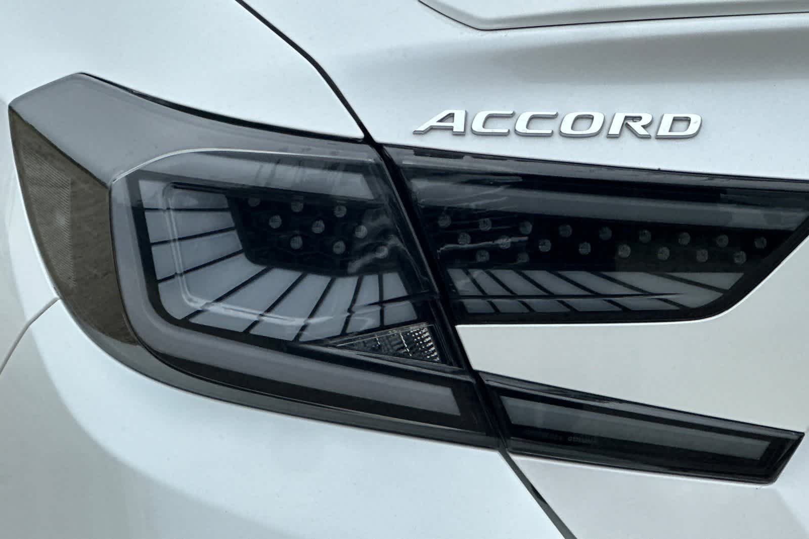 Thumbnail: 2020 Honda Accord - 16
