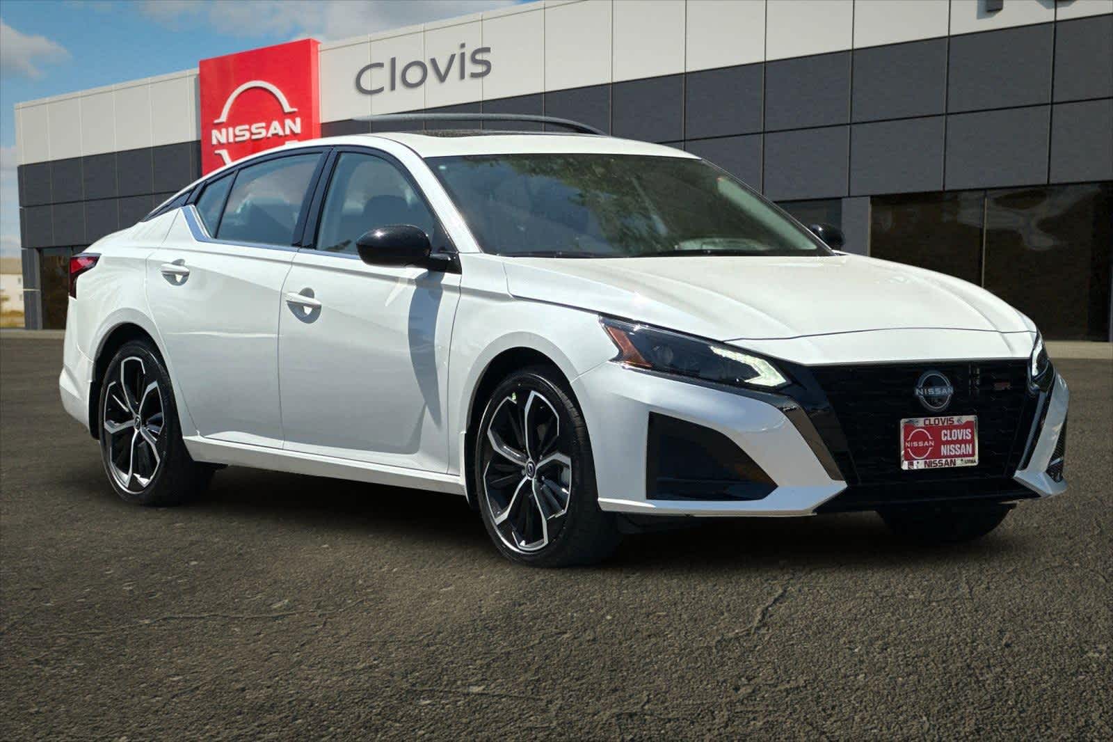 Thumbnail: 2025 Nissan Altima - 10