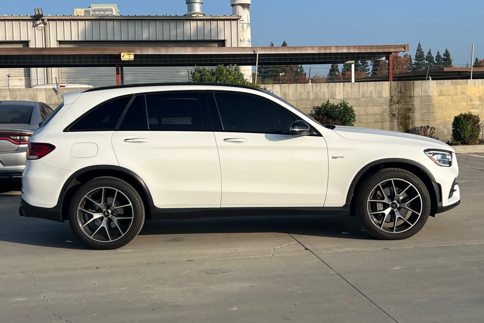 Thumbnail: 2020 Mercedes-Benz GLC - 9