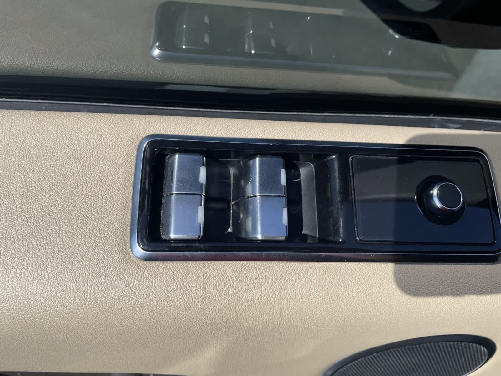 2018 Land Rover Range Rover Sport HSE 16