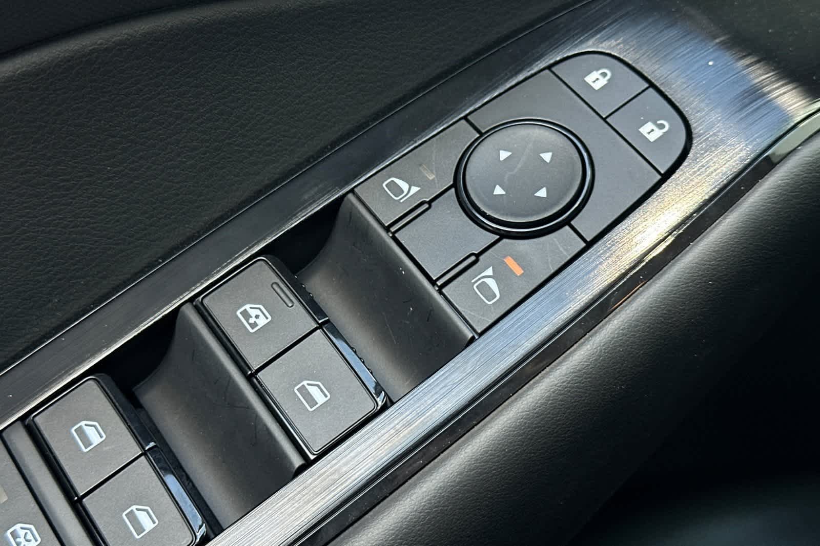Thumbnail: 2026 Nissan Rogue - 14