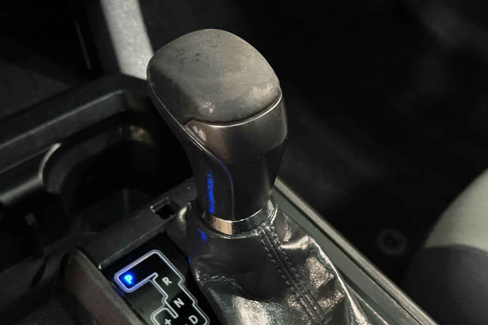 Thumbnail: 2020 Toyota Tacoma - 27