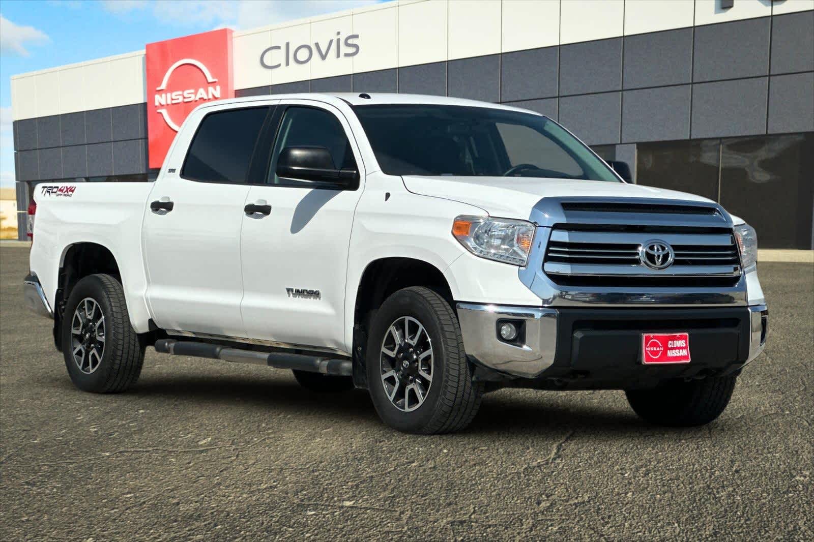 Thumbnail: 2016 Toyota Tundra - 10