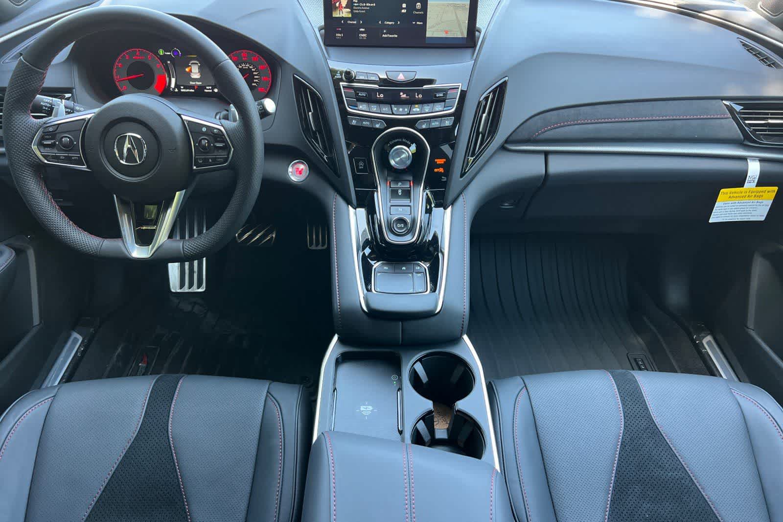 Thumbnail: 2025 Acura RDX - 4