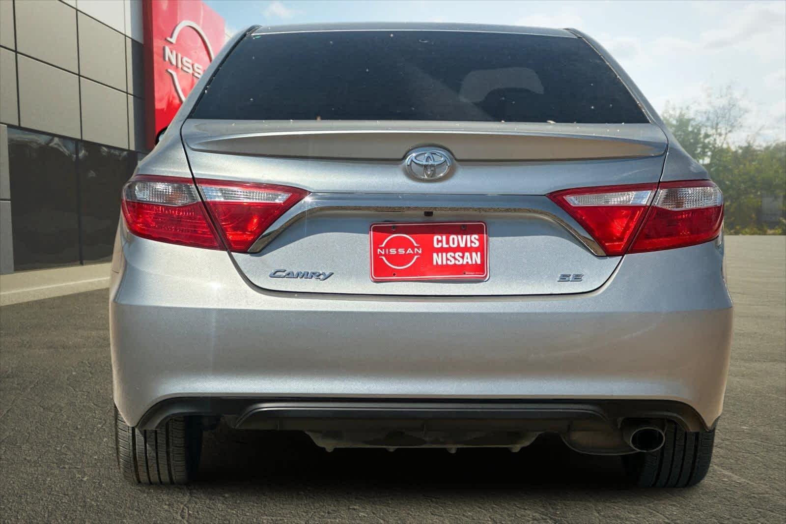 Thumbnail: 2016 Toyota Camry - 8