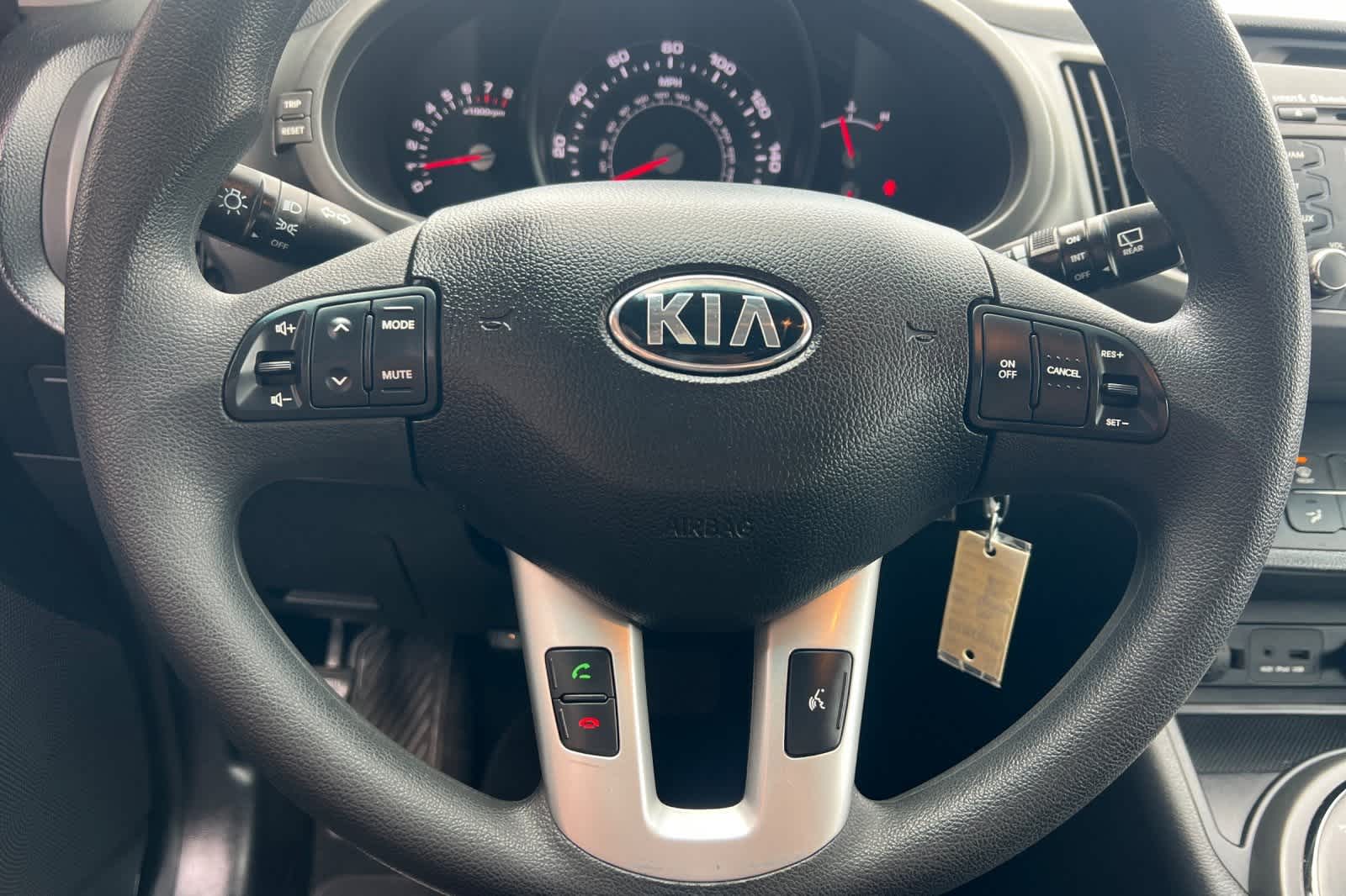 Thumbnail: 2013 Kia Sportage - 25