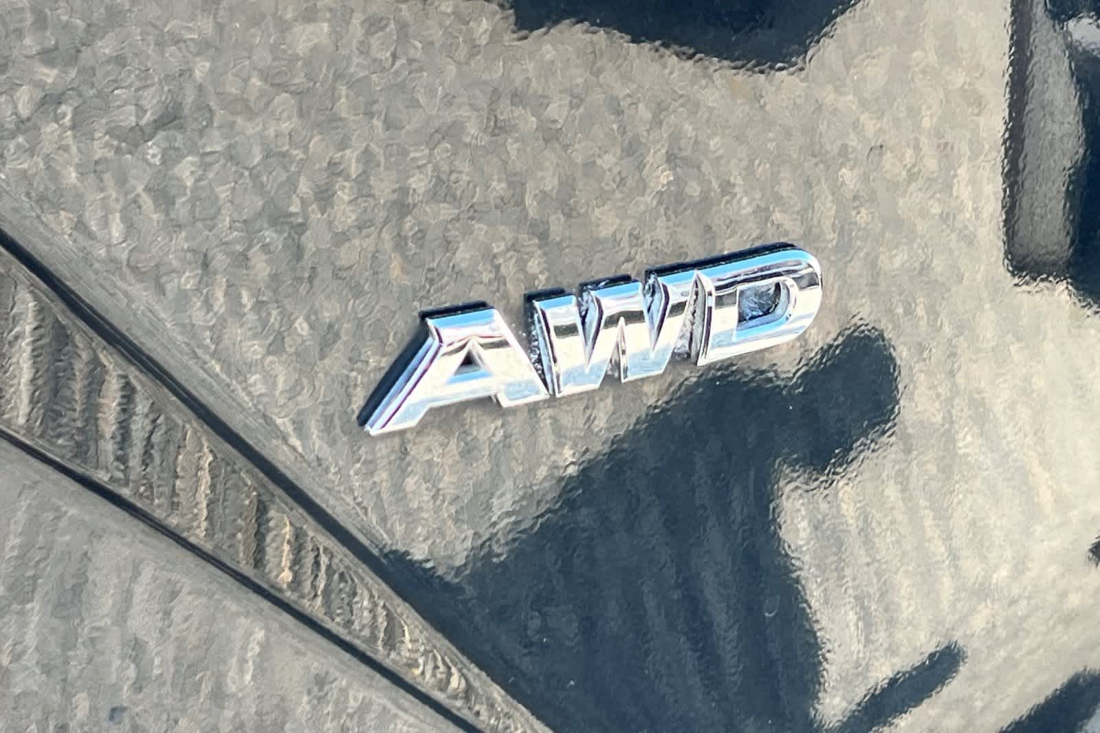 Thumbnail: 2015 Nissan Murano - 17