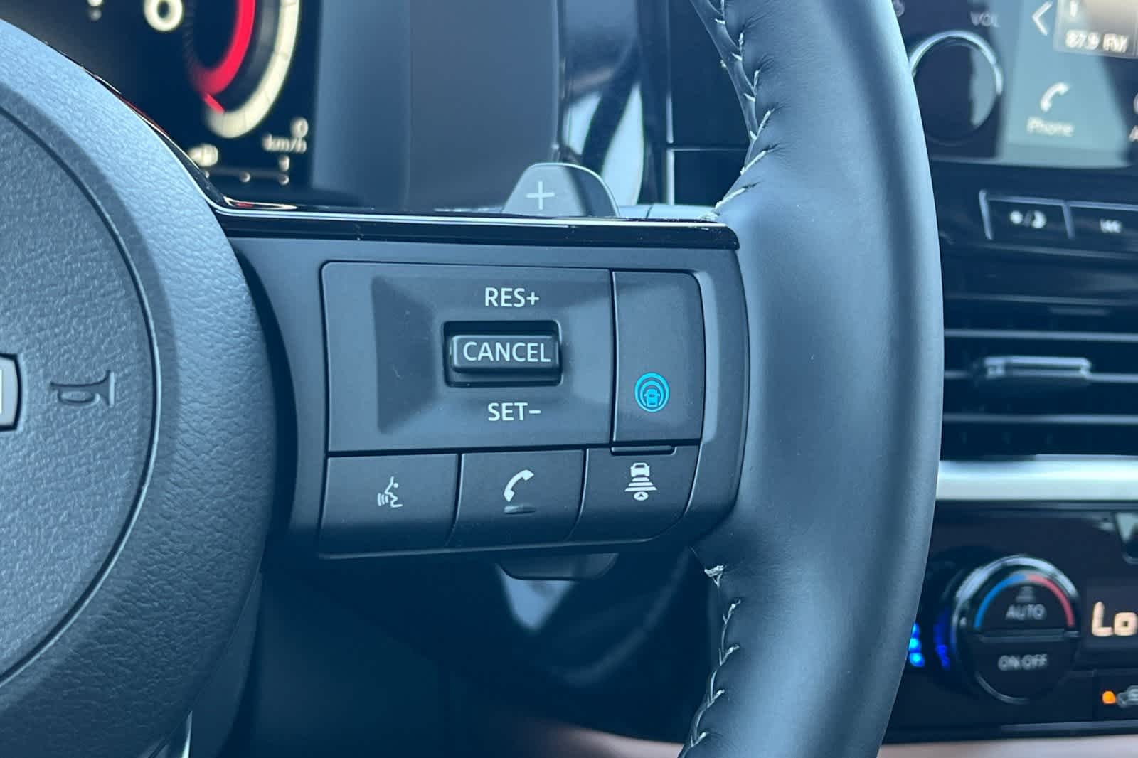 Thumbnail: 2025 Nissan Pathfinder - 30