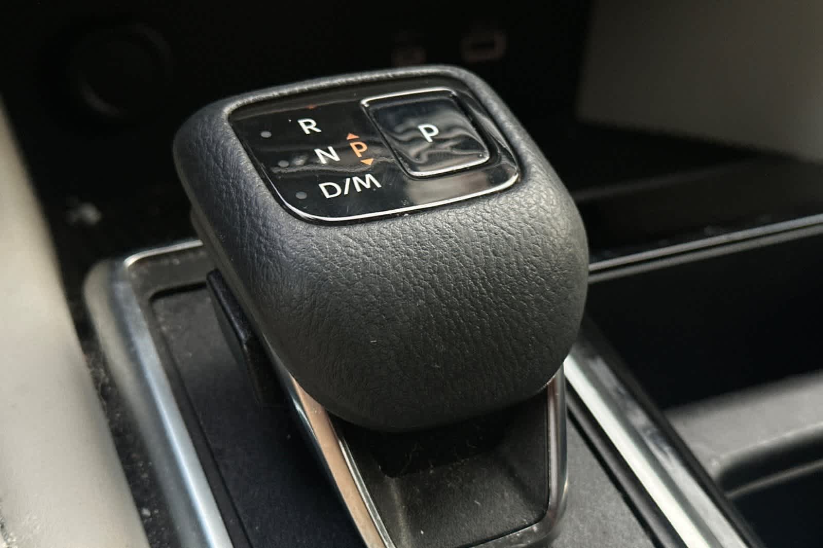 Thumbnail: 2022 Nissan Pathfinder - 25