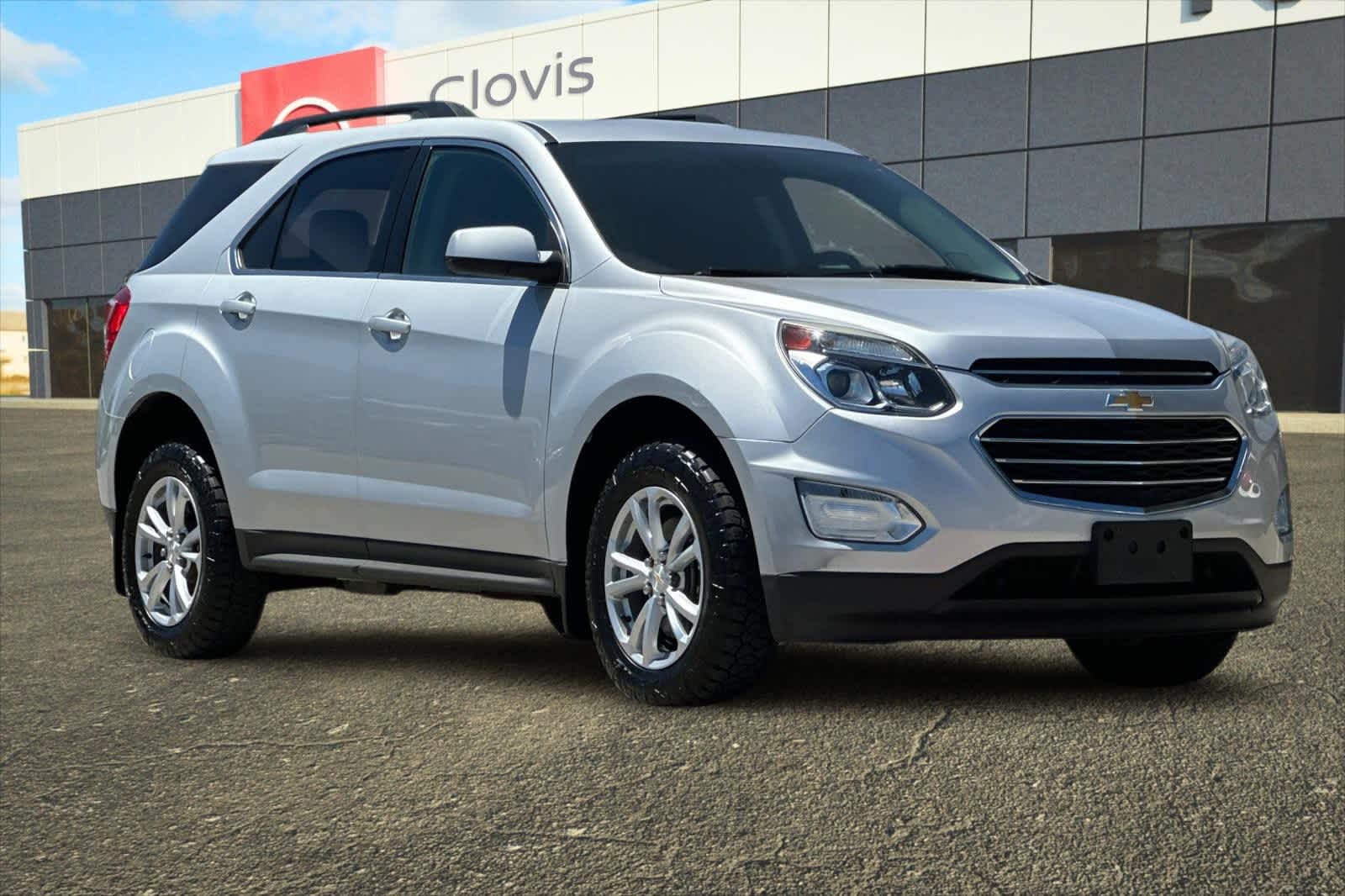 Thumbnail: 2016 Chevrolet Equinox - 10