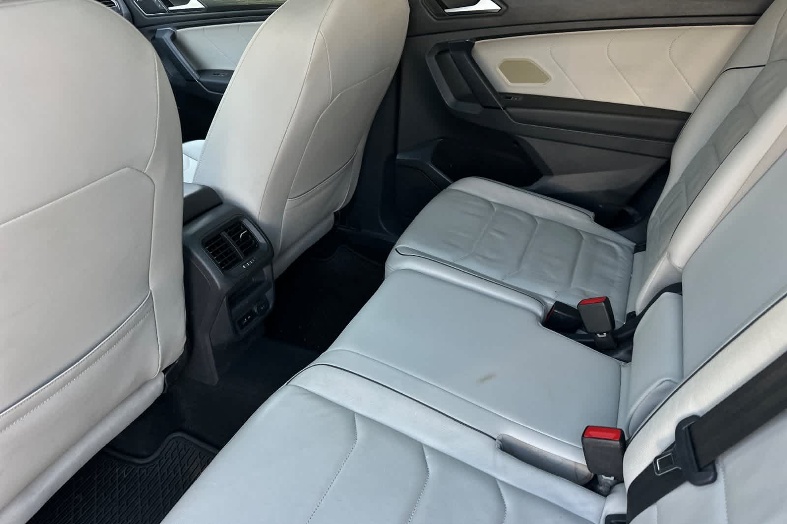 Thumbnail: 2019 Volkswagen Tiguan - 5