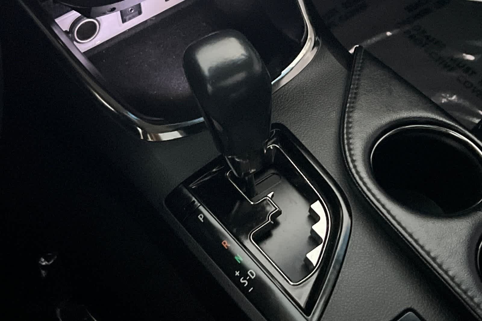 Thumbnail: 2016 Toyota Avalon - 26