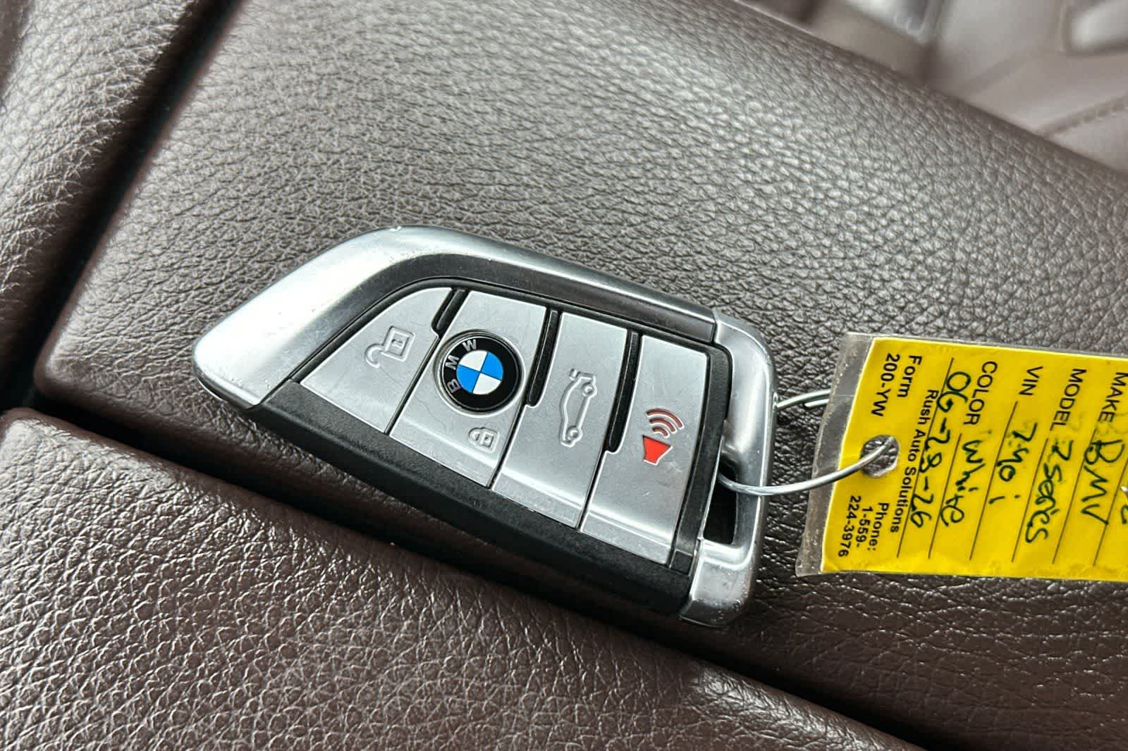 Thumbnail: 2022 BMW 7 Series - 23