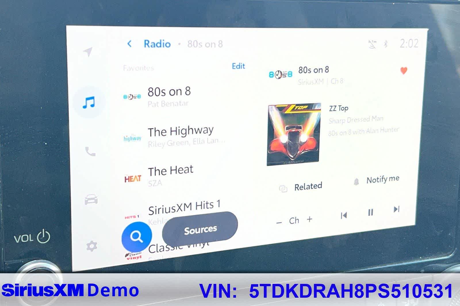 Thumbnail: 2023 Toyota Highlander - 29