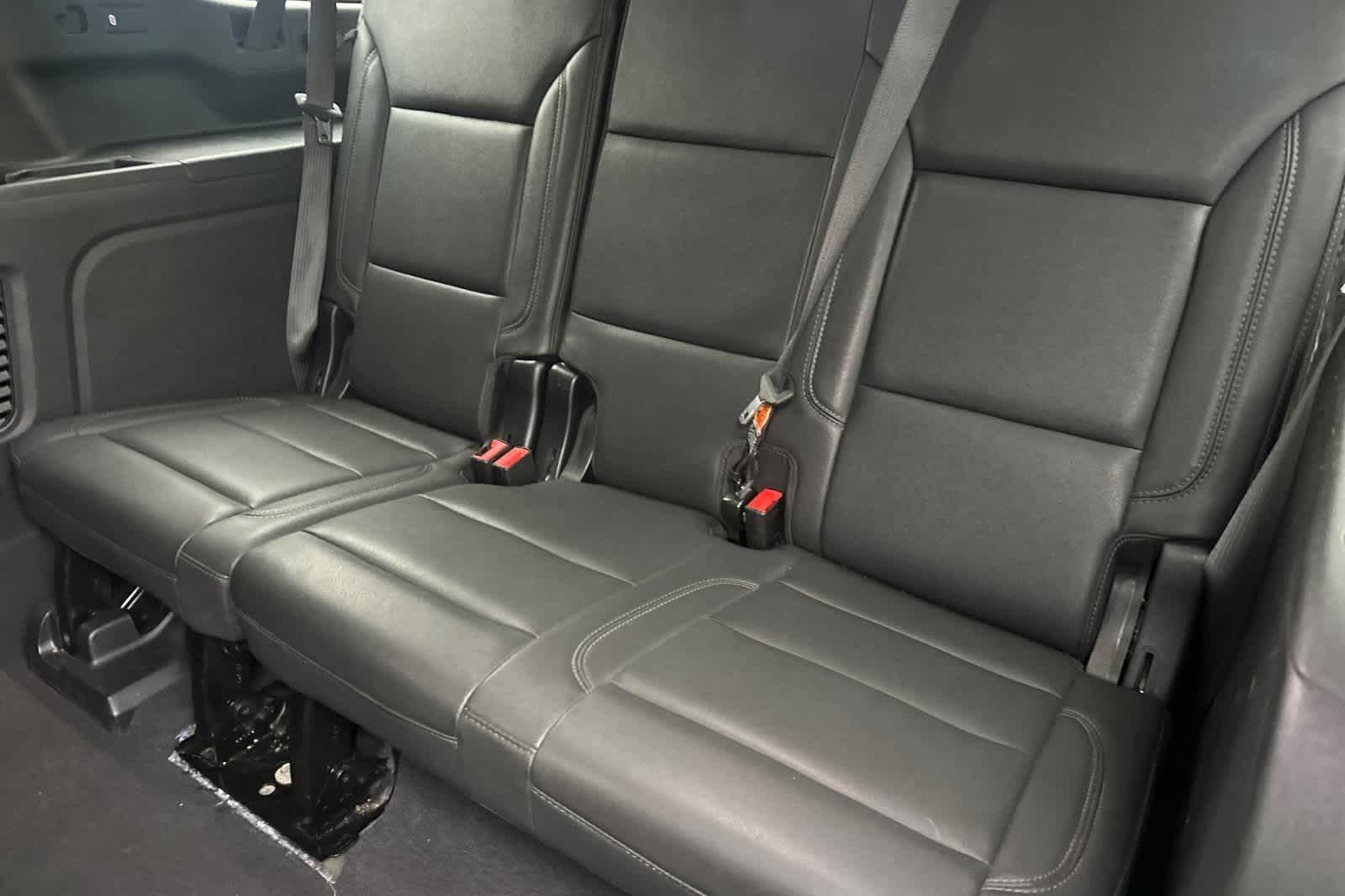 Thumbnail: 2023 Chevrolet Suburban - 17