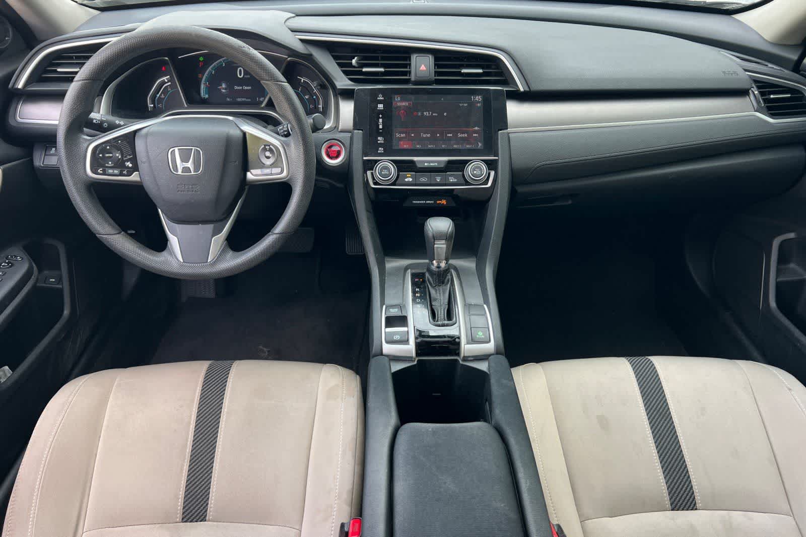 Thumbnail: 2017 Honda Civic - 4