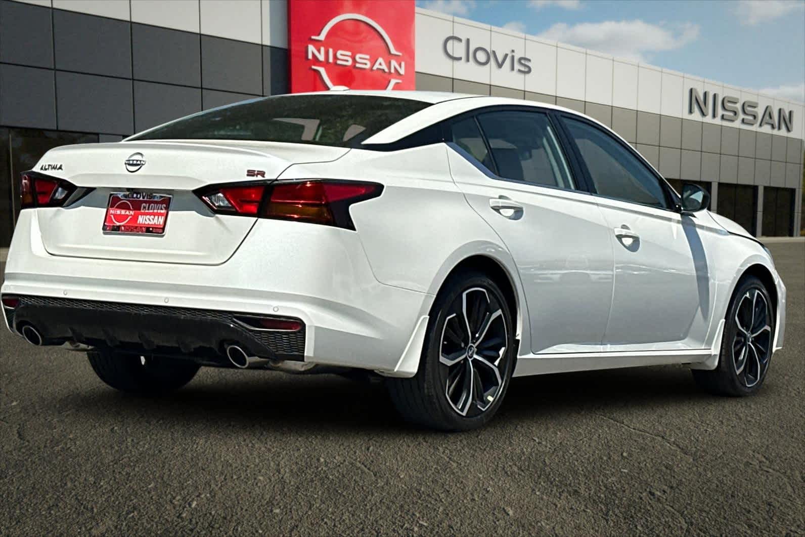 Thumbnail: 2025 Nissan Altima - 3