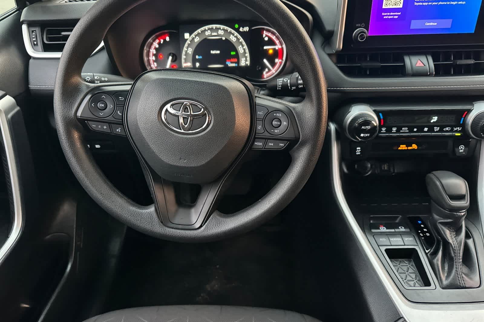 Thumbnail: 2025 Toyota RAV4 - 17