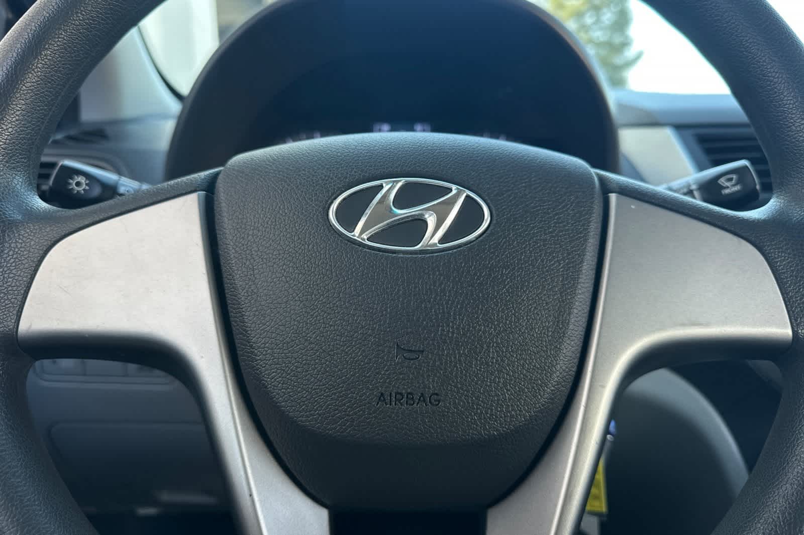 Thumbnail: 2017 Hyundai Accent - 23