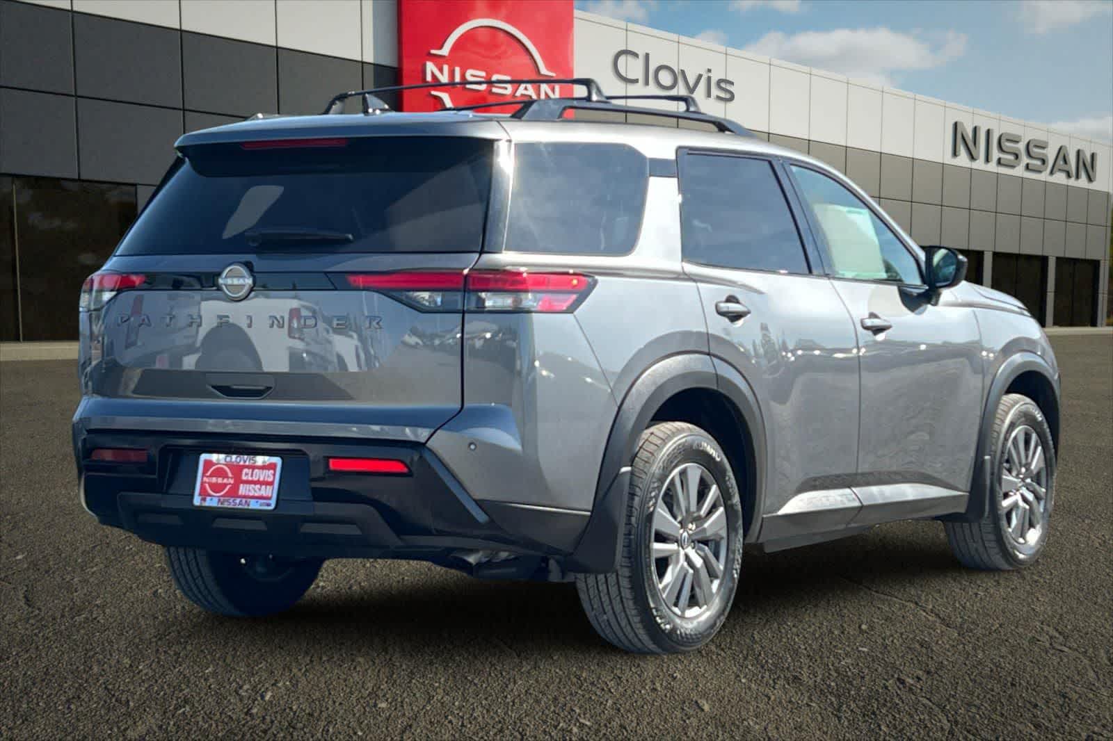 Thumbnail: 2026 Nissan Pathfinder - 3