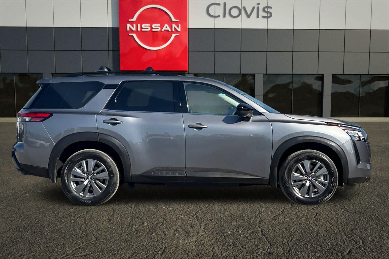 Thumbnail: 2026 Nissan Pathfinder - 9