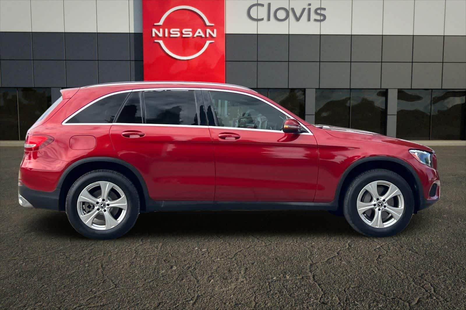 Thumbnail: 2018 Mercedes-Benz GLC - 9