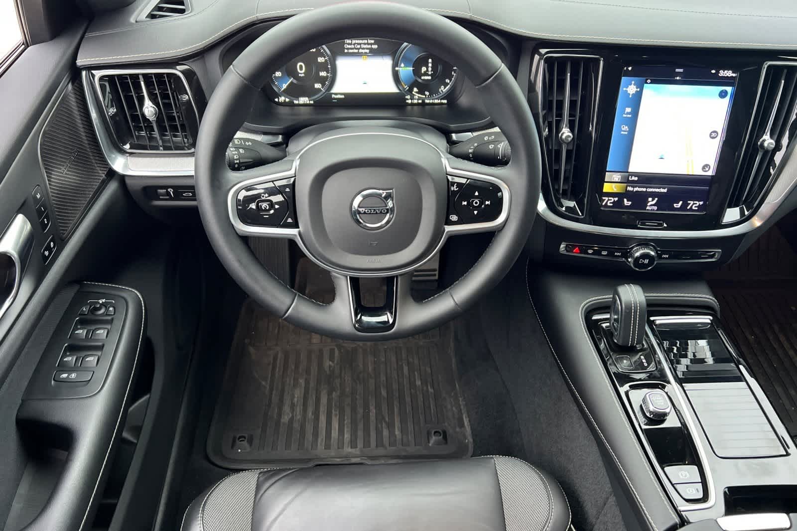 Thumbnail: 2022 Volvo S60 - 14