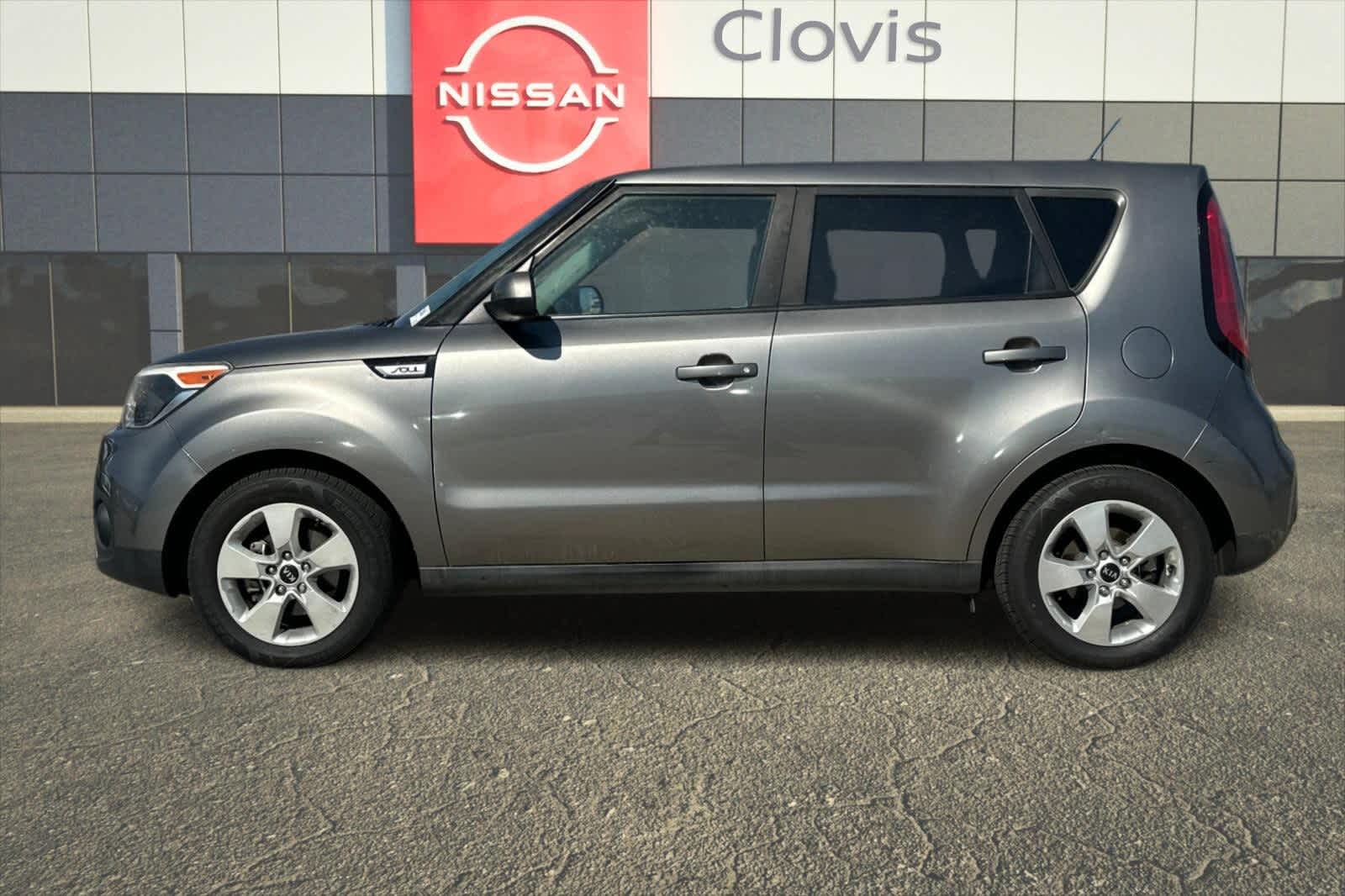 Thumbnail: 2017 Kia Soul - 6