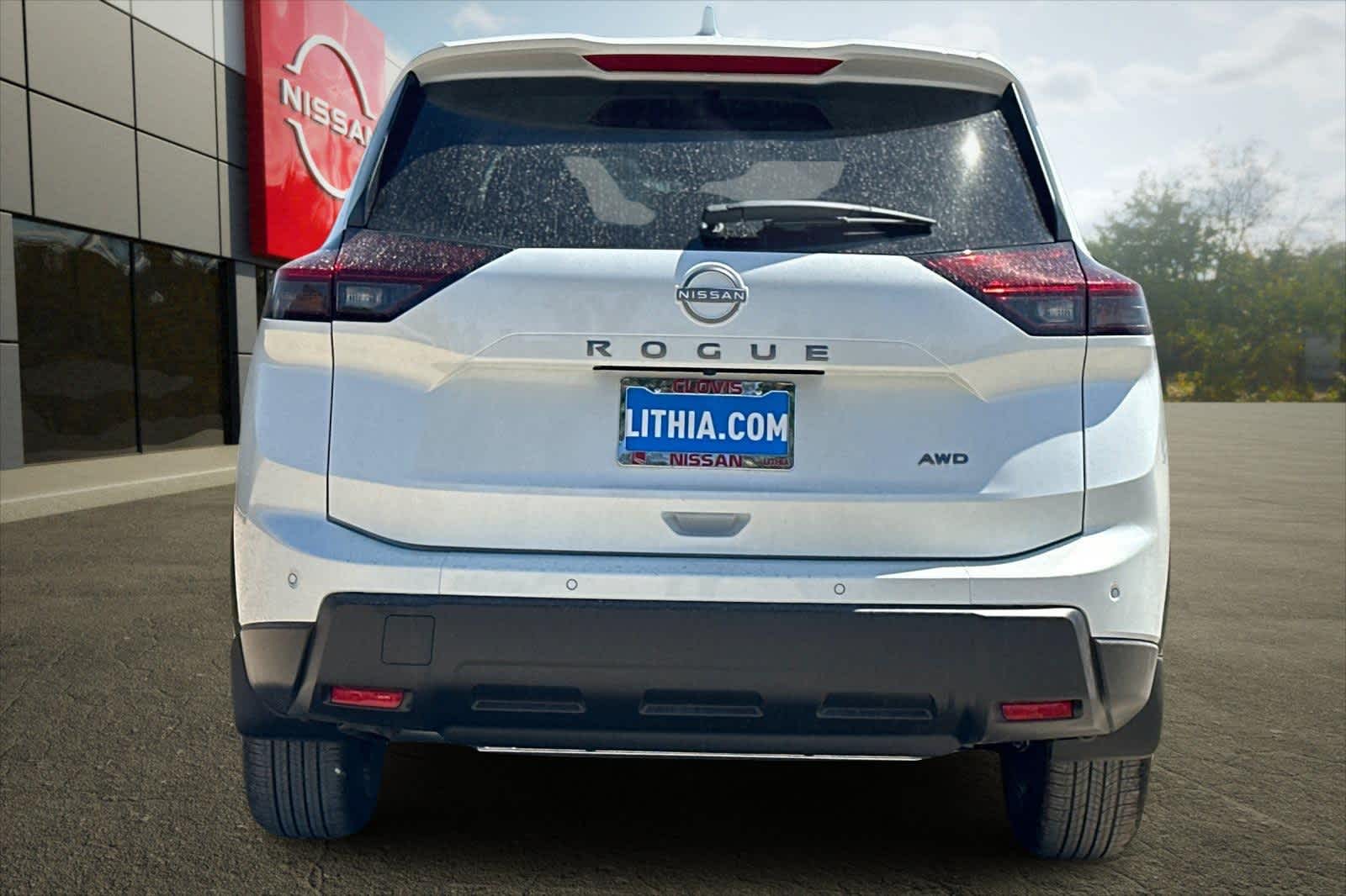 Thumbnail: 2026 Nissan Rogue - 8