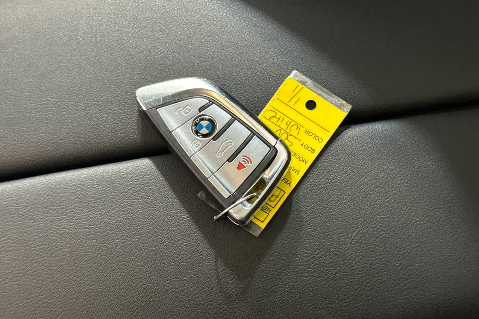 Thumbnail: 2023 BMW X5 - 29