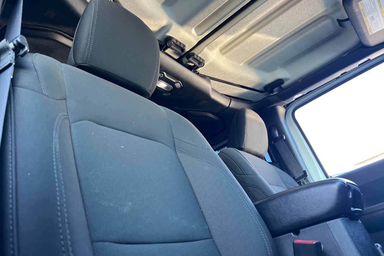 Thumbnail: 2018 Jeep Wrangler - 20