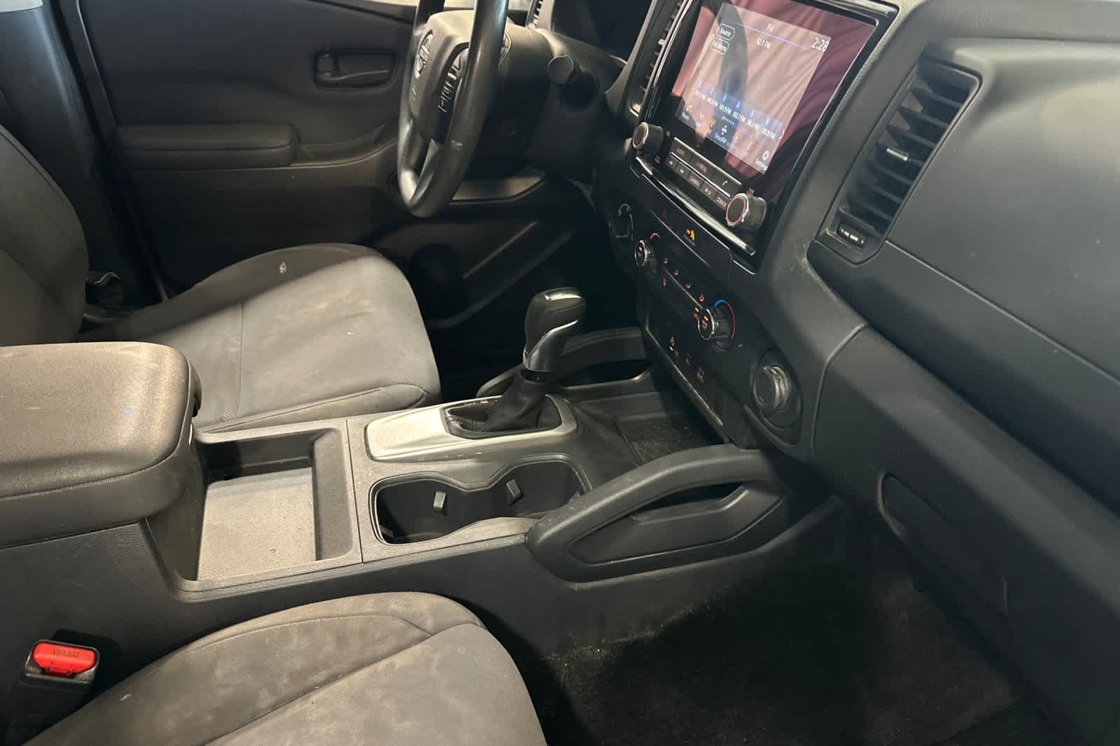 Thumbnail: 2022 Nissan Frontier - 19