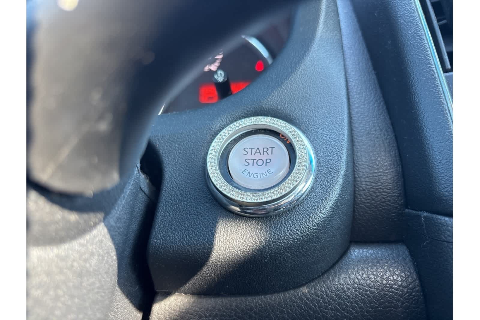 Thumbnail: 2011 Nissan Maxima - 22