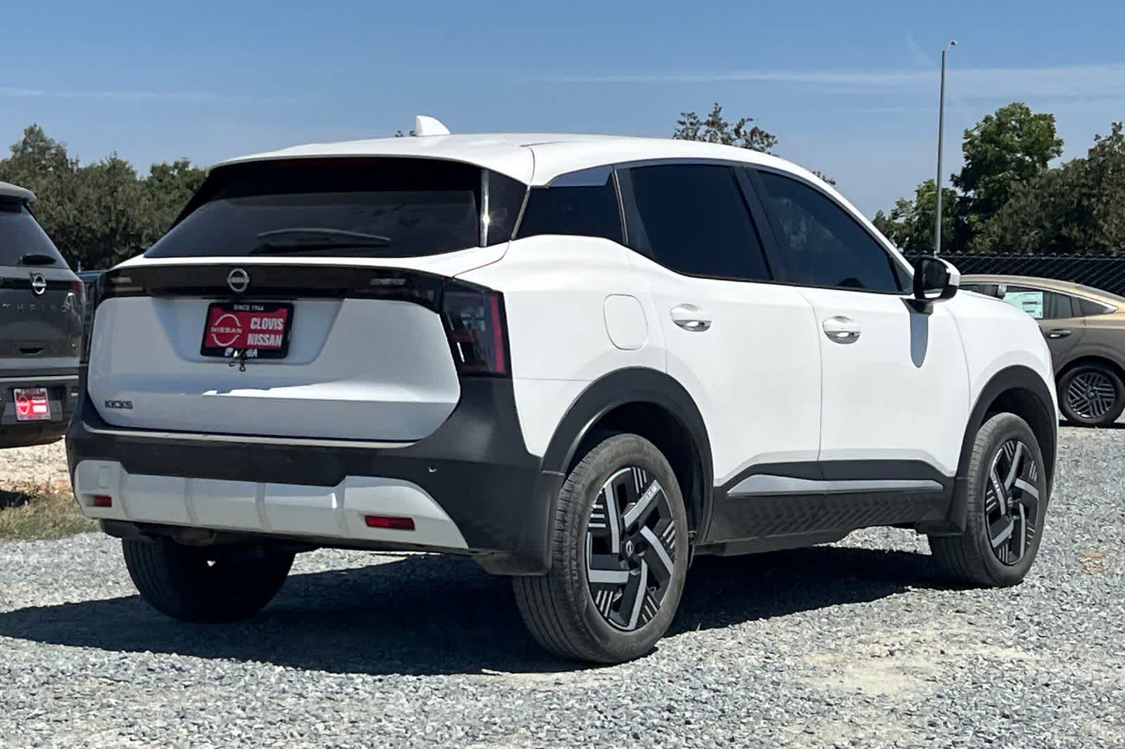 Thumbnail: 2025 Nissan Kicks - 3